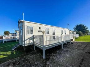 6 Berth Caravan With Decking At Seawick Holiday Park In Essex Ref 27549Sw